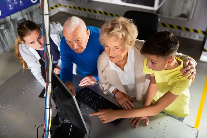 青銀共學與跨域實踐-封面