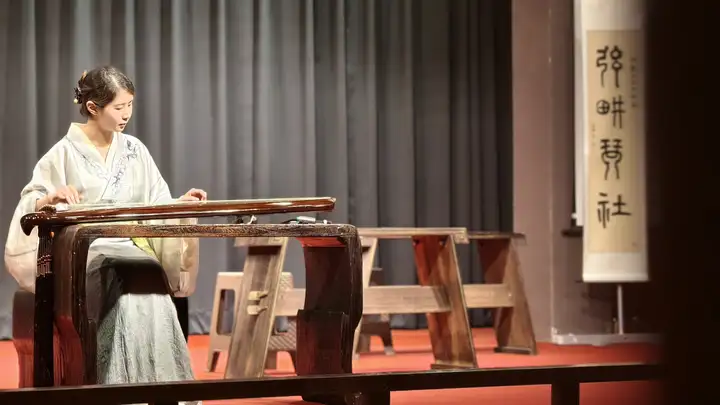 從本土紅跤蹄文化到宇宙流水聲音-封面