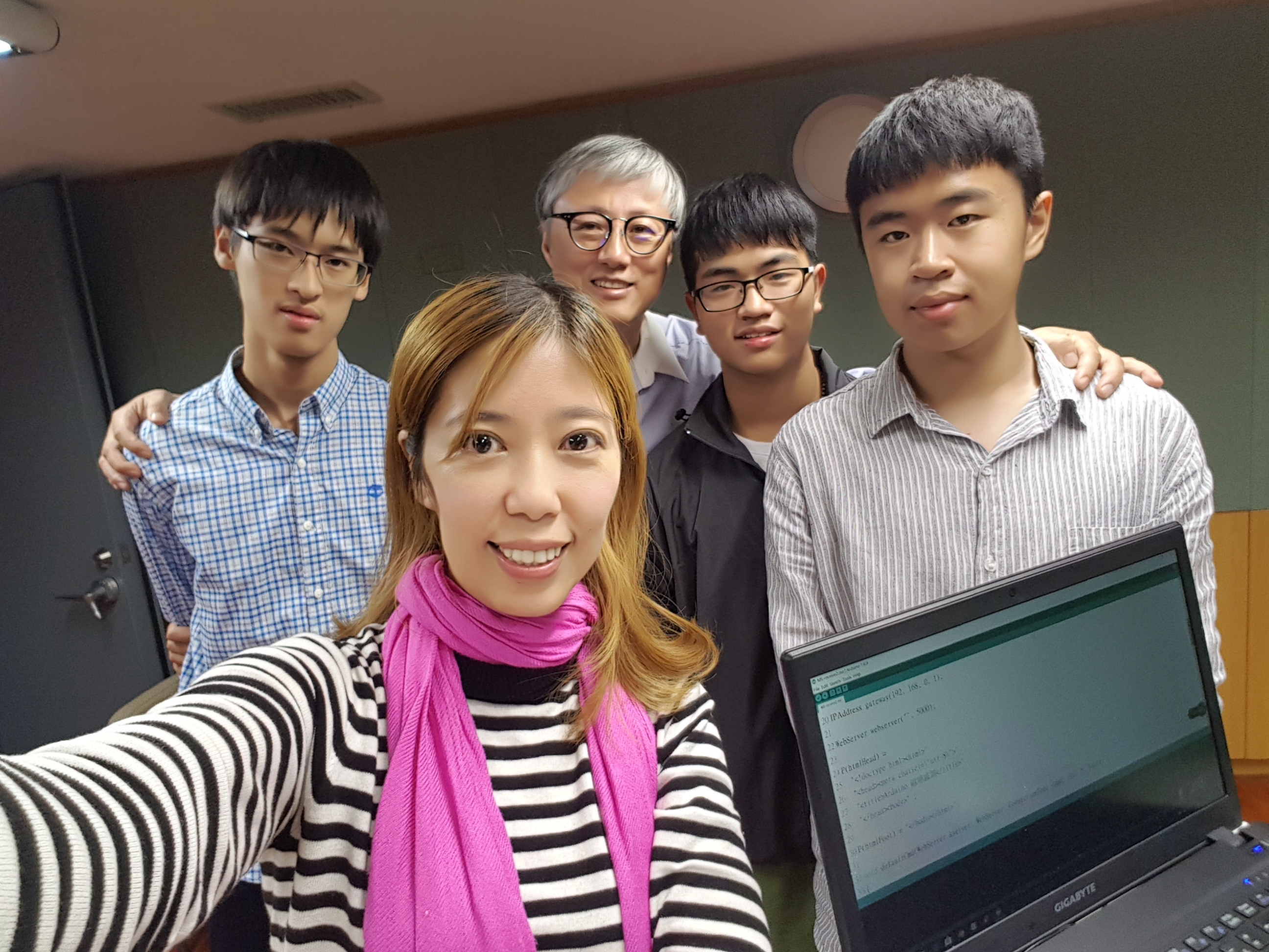  除濕集水發電機