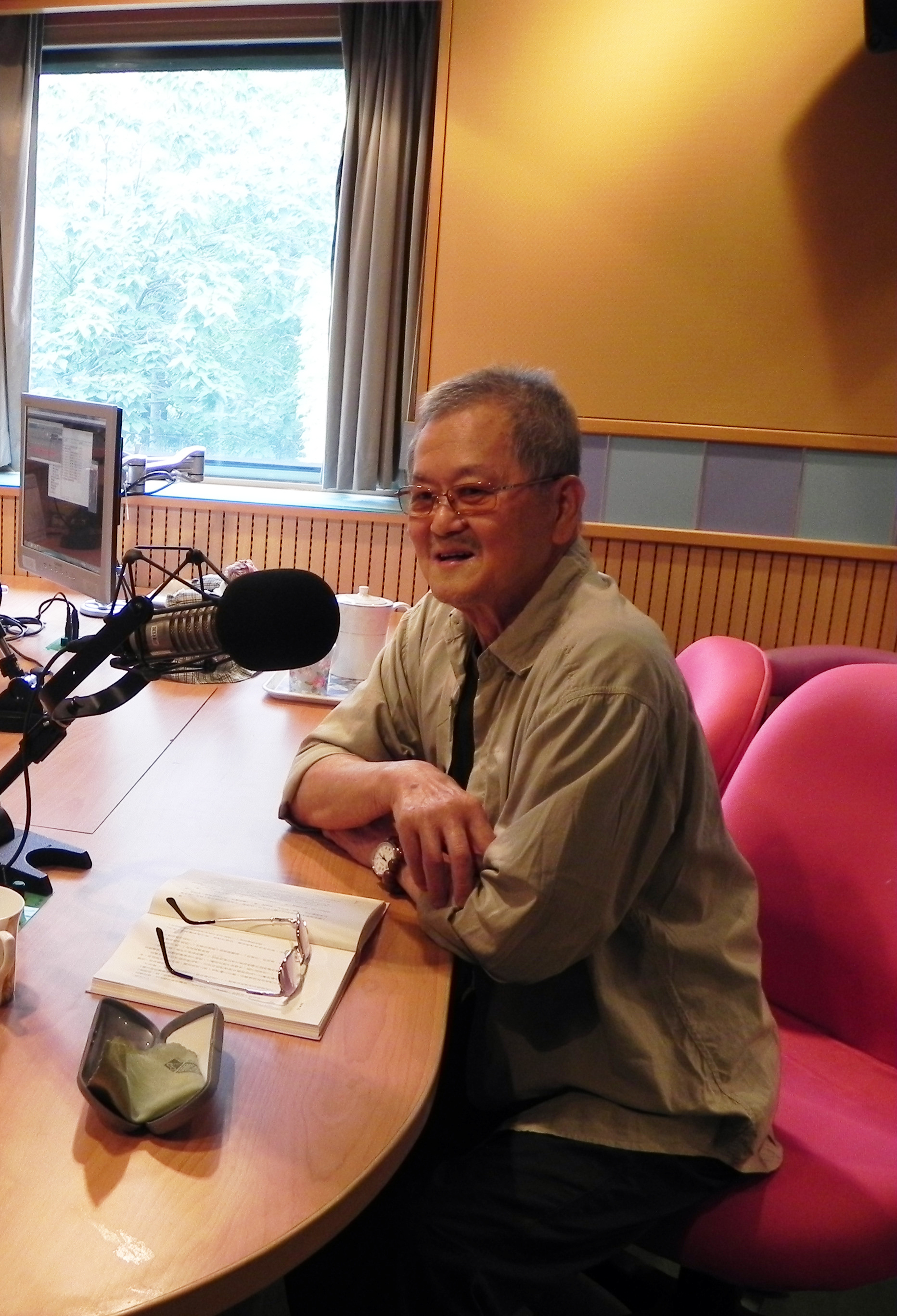 黃春明老師朗讀繪本- 《短鼻象》與《愛吃糖的皇帝》