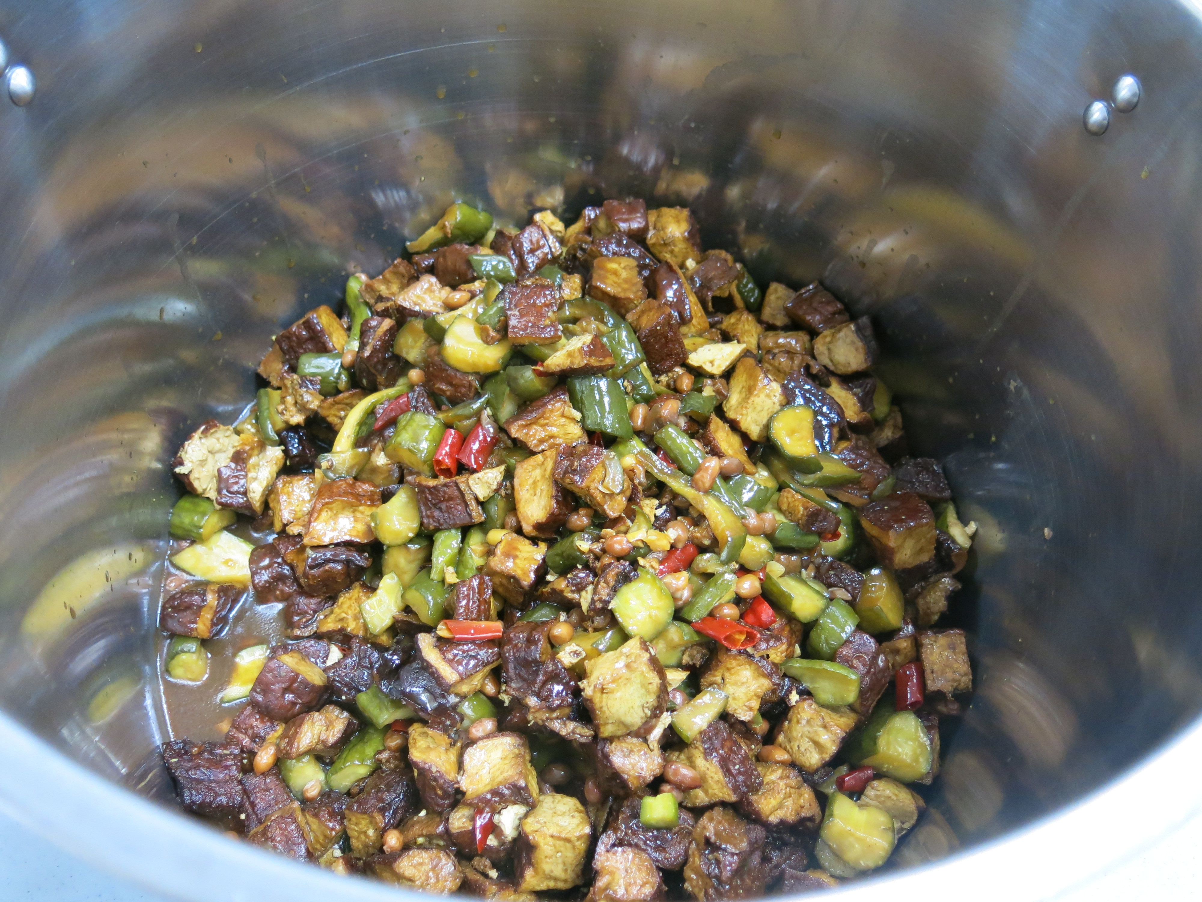 剩餘的營養午餐，都是可口美味