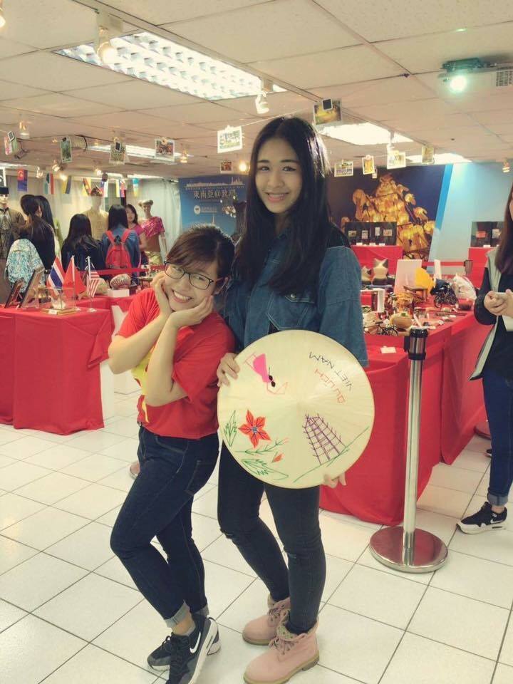 致理科技大學國貿系碩二的越南外籍生─秋恒