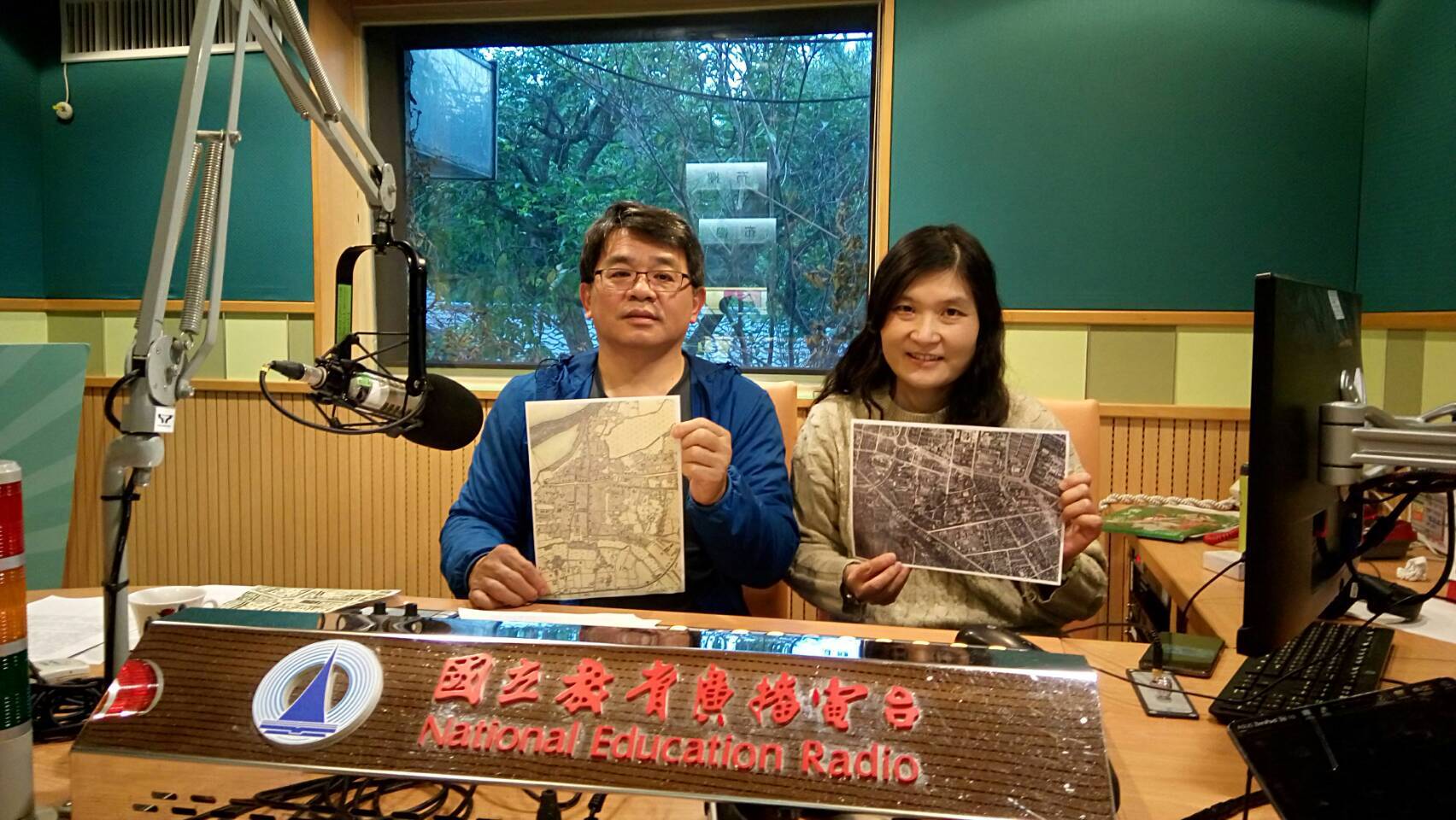 高傳棋老師與德芳合影