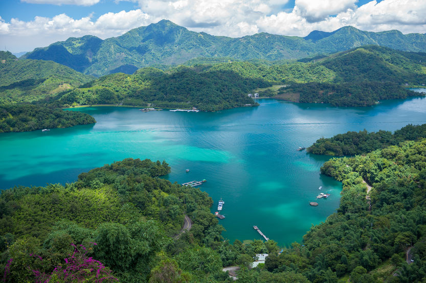 愛上臺灣美術史