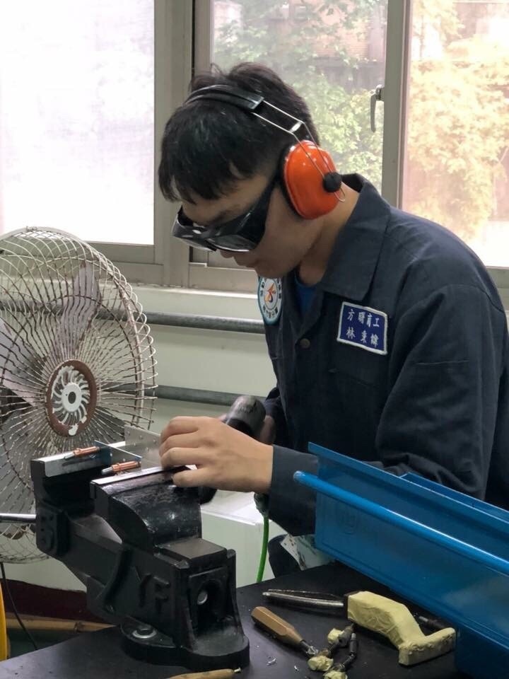 飛機修護金牌林秉緯