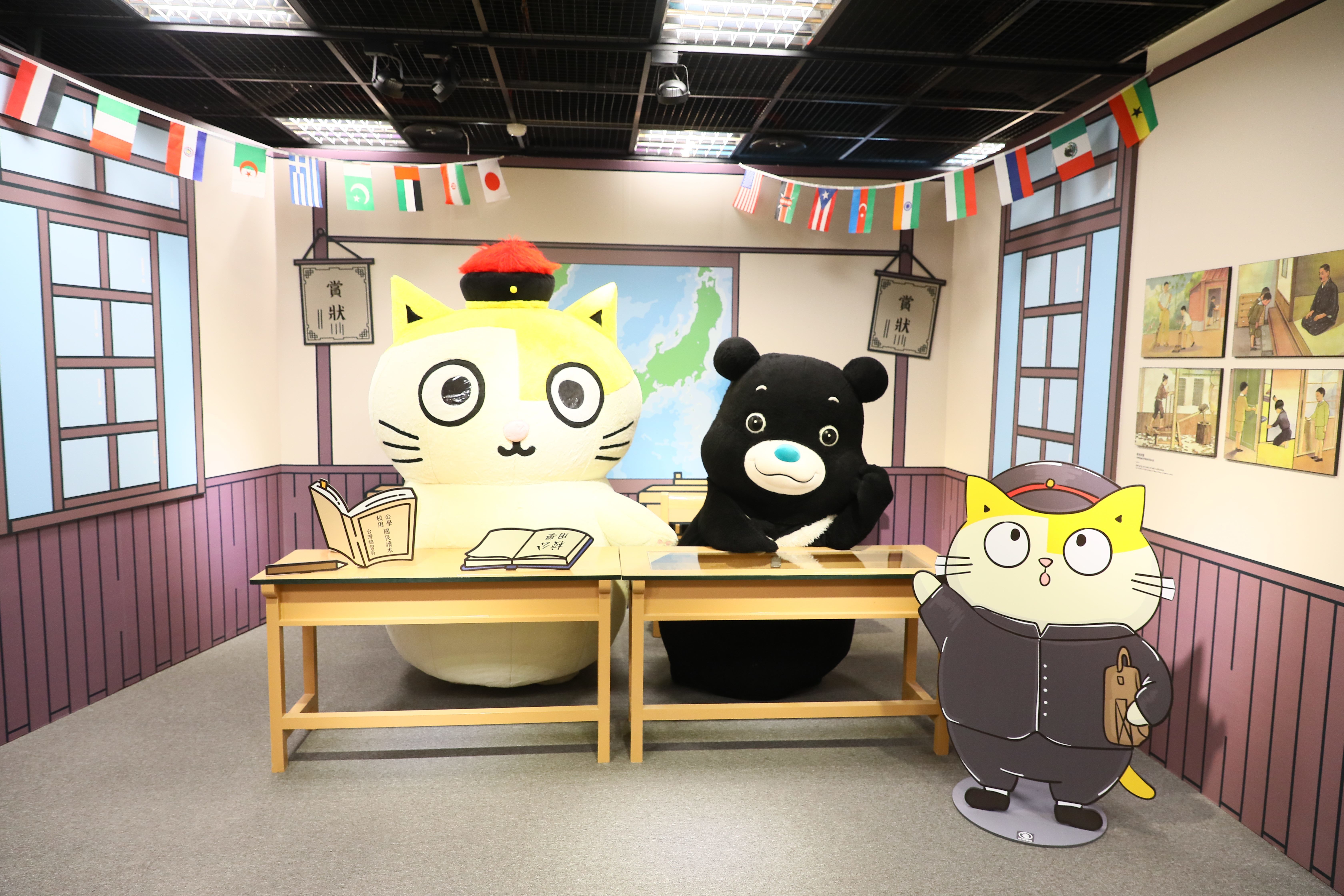 「黃阿瑪相遇1920臺北市」特展，展出1920年代的小學教室