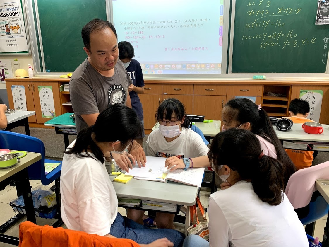 透過資訊融入數位放大學習，孩子們重新燃起學習的需求或是熱情。