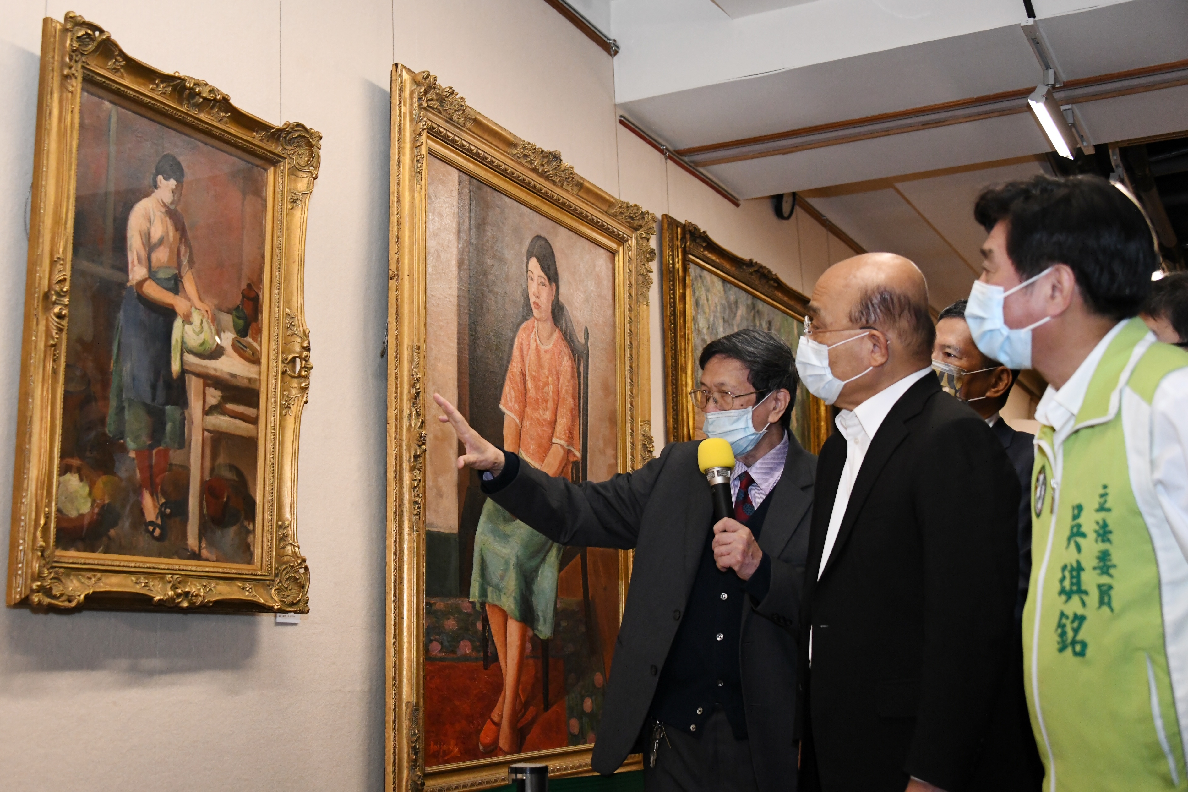 2020年11月8日行政院長蘇貞昌參訪2020第九屆梅樹月活動_繁花盛開-美術史上的「三國演繹」
