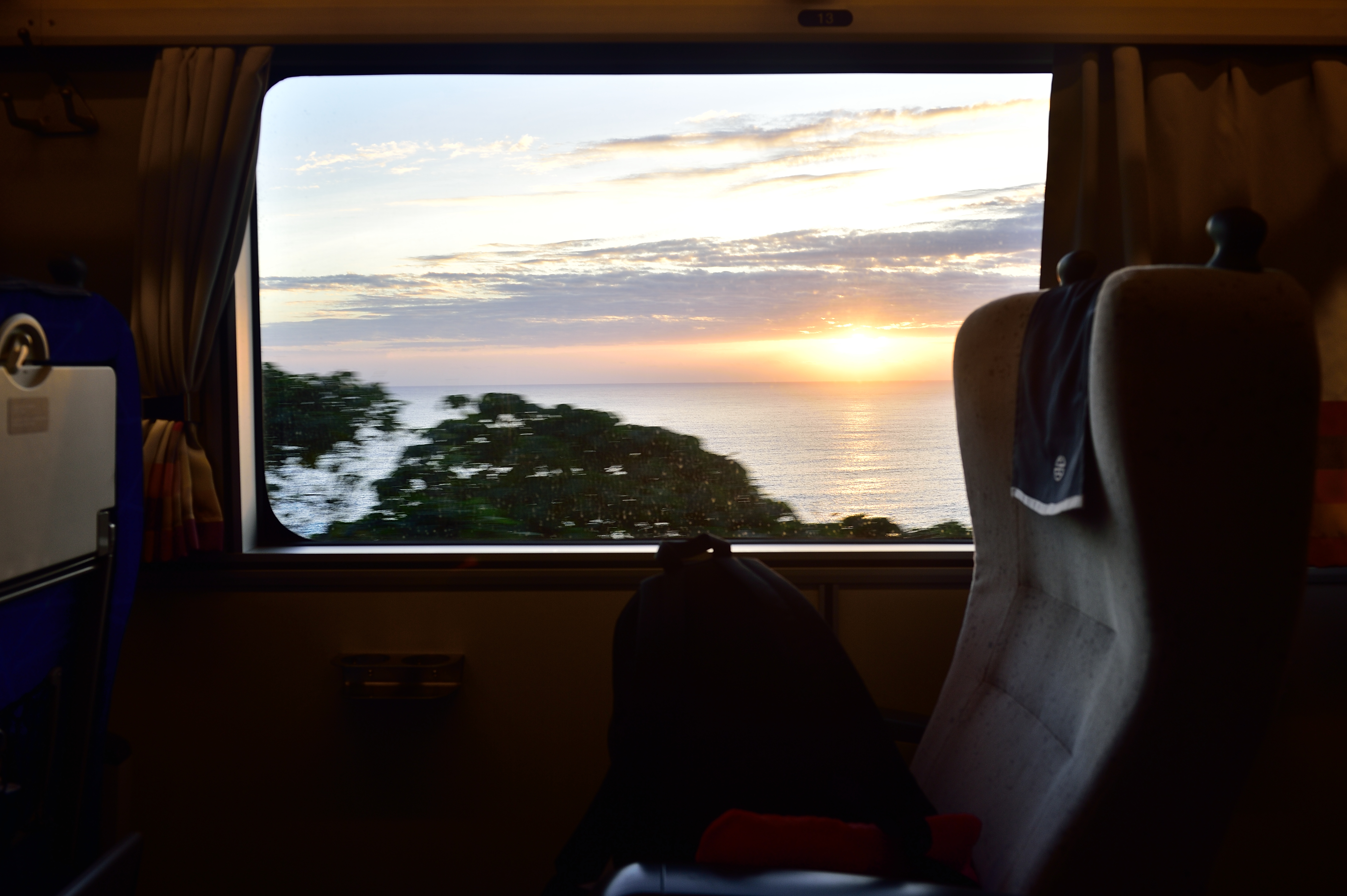 鳴日號觀光列車正式啟航 成為鐵道旅遊新選擇