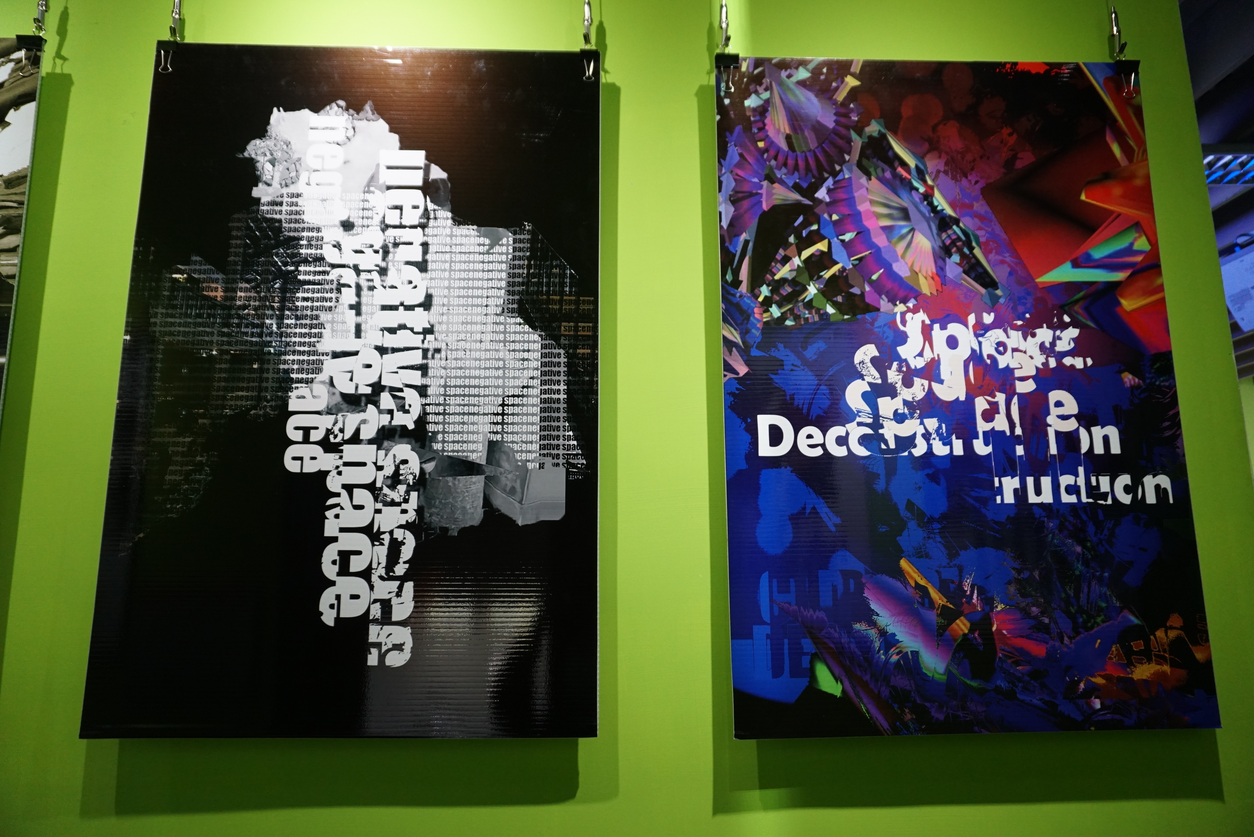 「朱文浩構成X解構互動個展」的平面海報作品 (照片: 虎尾科大)