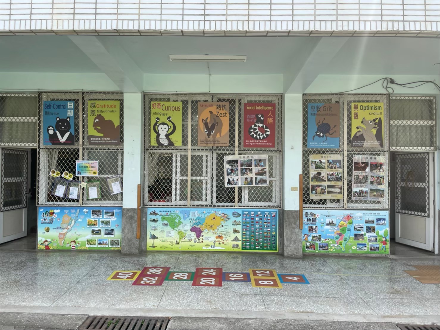 校園到處都可以看到布農族文化意象