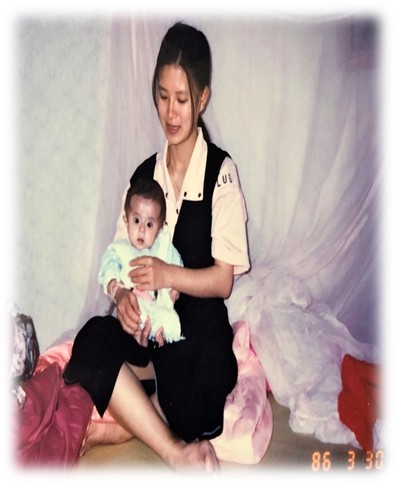 文賢從小骨頭就不對勁，媽媽從不放棄（圖:康文賢提供）