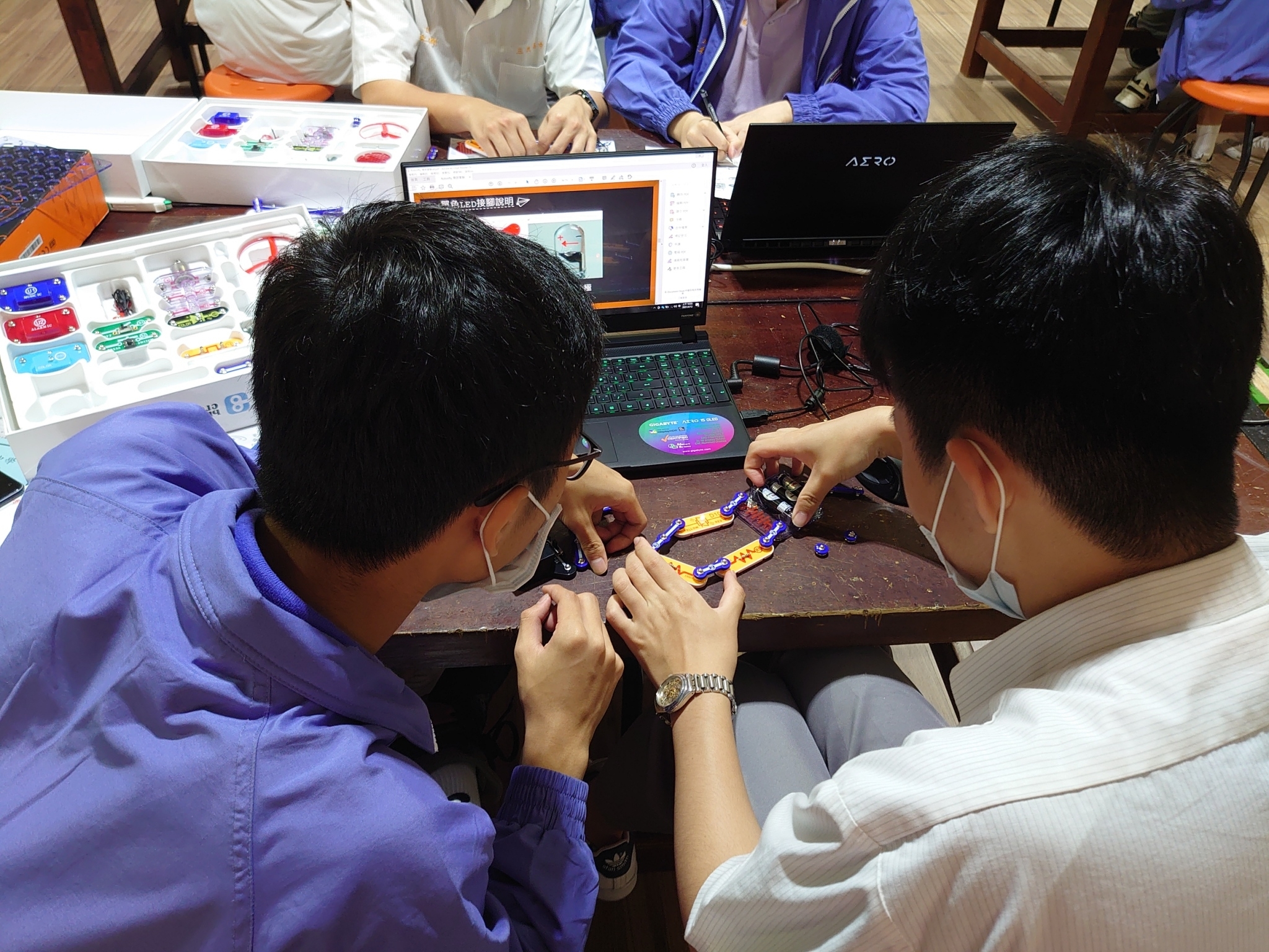 Arklab飛行學院所提供的臺灣製造MIT無人機設計與應用課程。