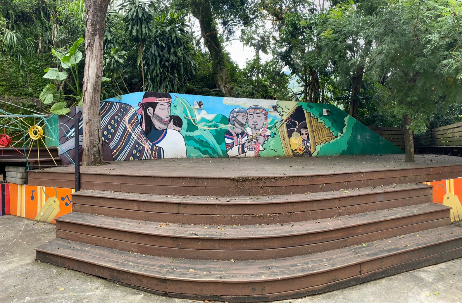 博屋瑪國小小舞台