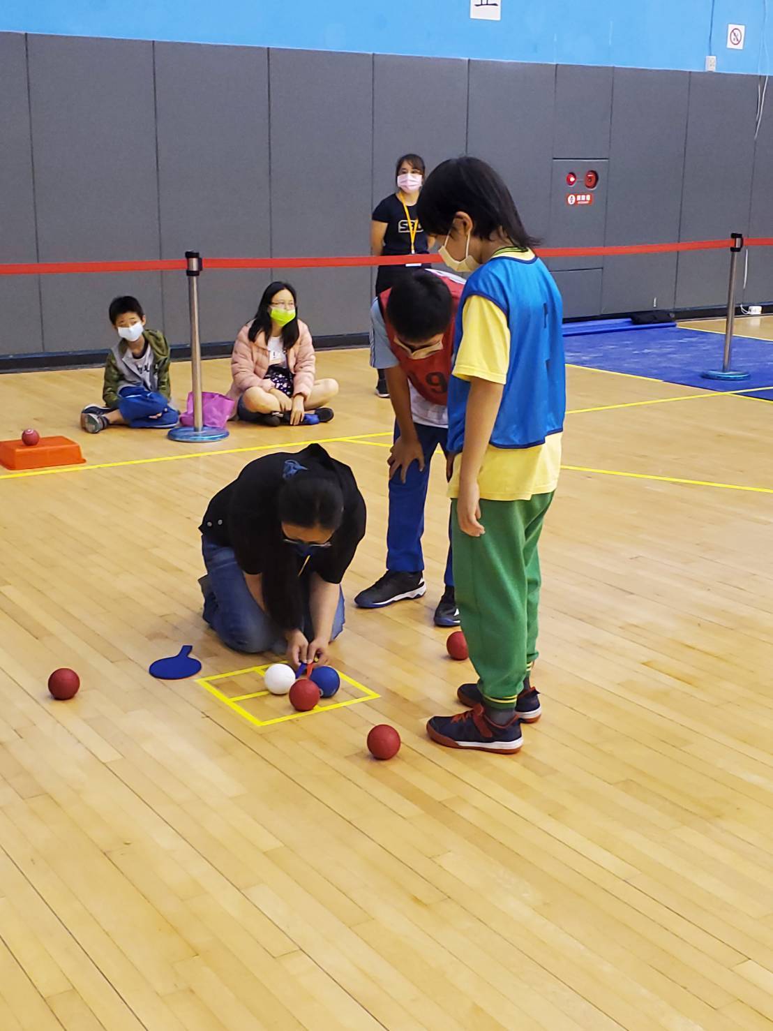 參與北市國小特教盃地板滾球邀請賽的人員