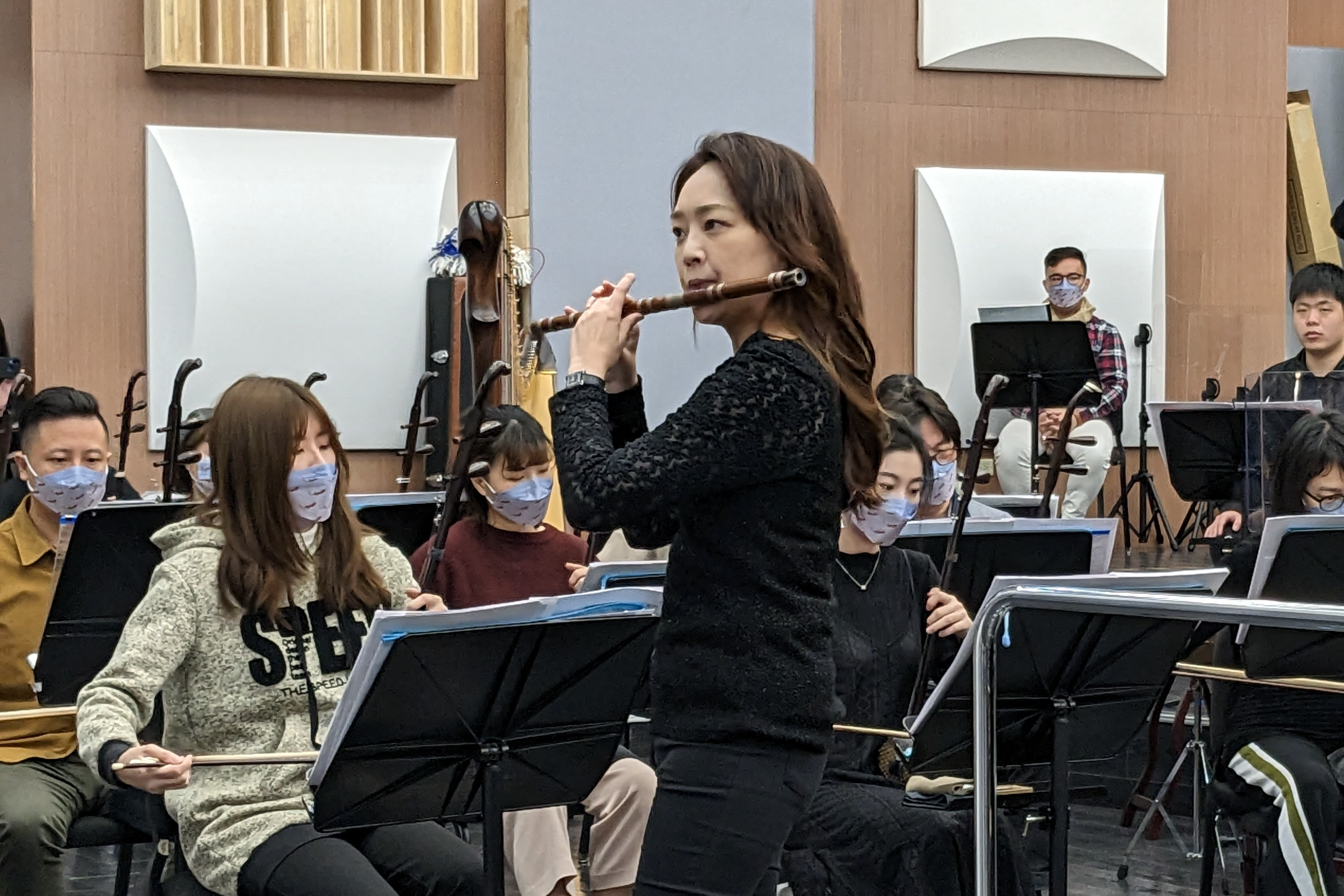 臺灣國樂團首席劉貞伶創作並擔任《鬼湖戀》笛協奏曲主奏