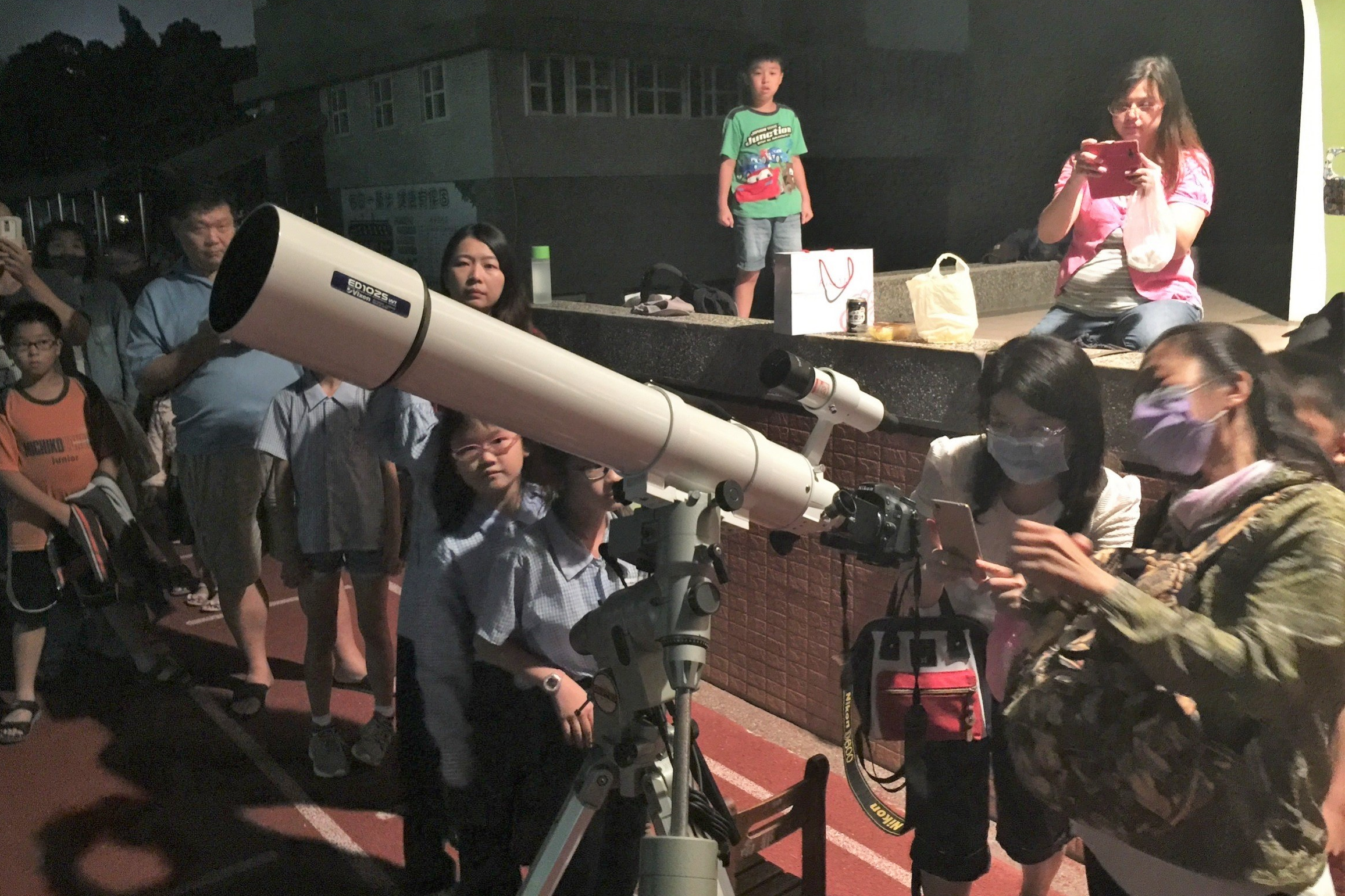 本週五將有「月掩金星」天文奇景(圖片來源：彰化縣政府)