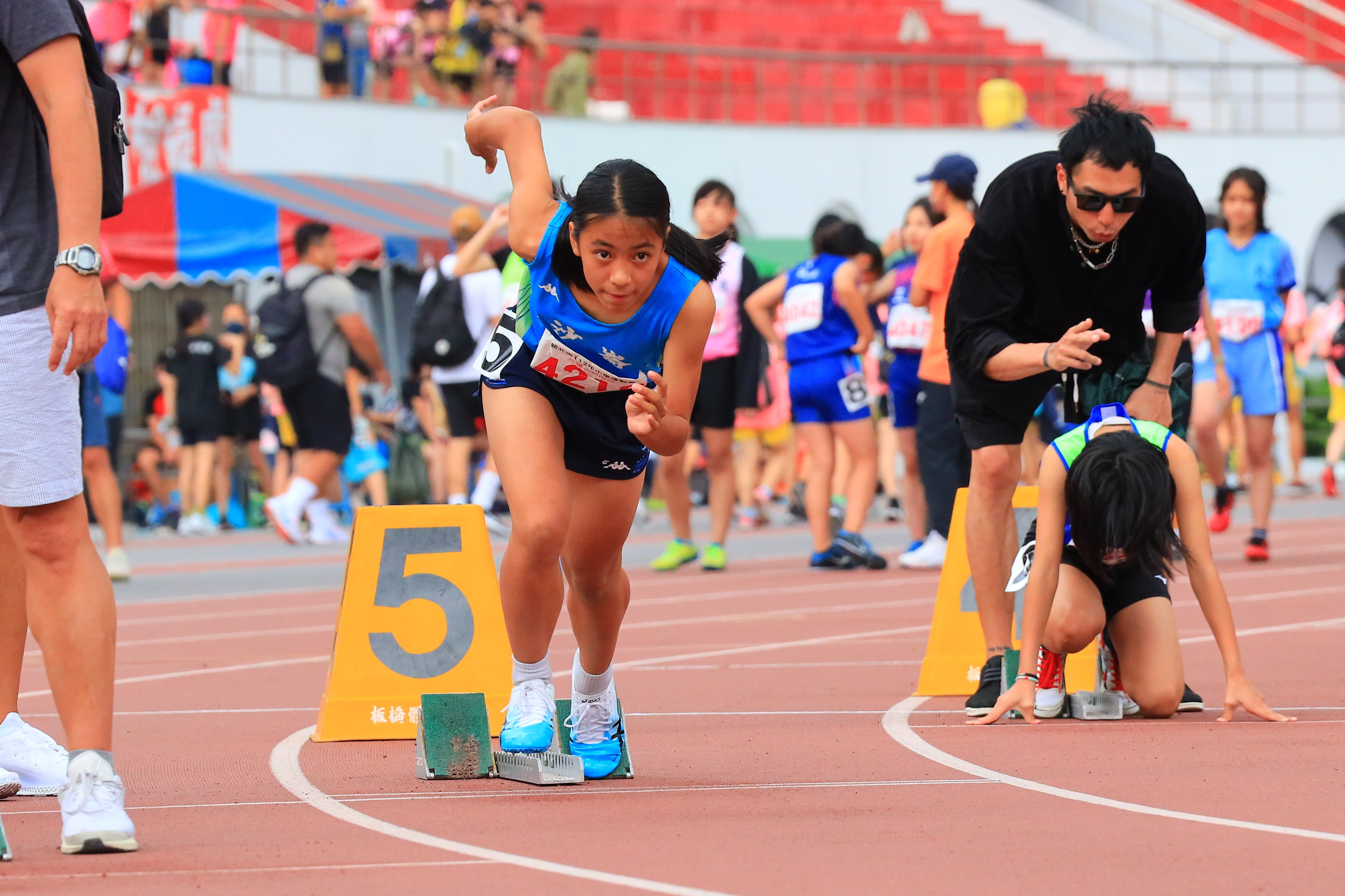 沙崙國小史艾薰斬獲200M、跳高雙金 展現田徑選手堅毅的意志力