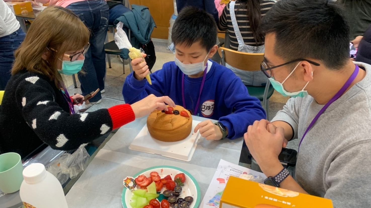 食農教育萬花筒4： 
親子假日學校：親子樂食農
