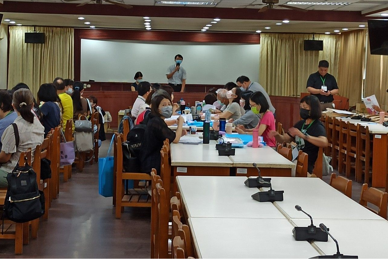 112學年度公立高級中等學校教師甄選初試實際到考人數為6,723人