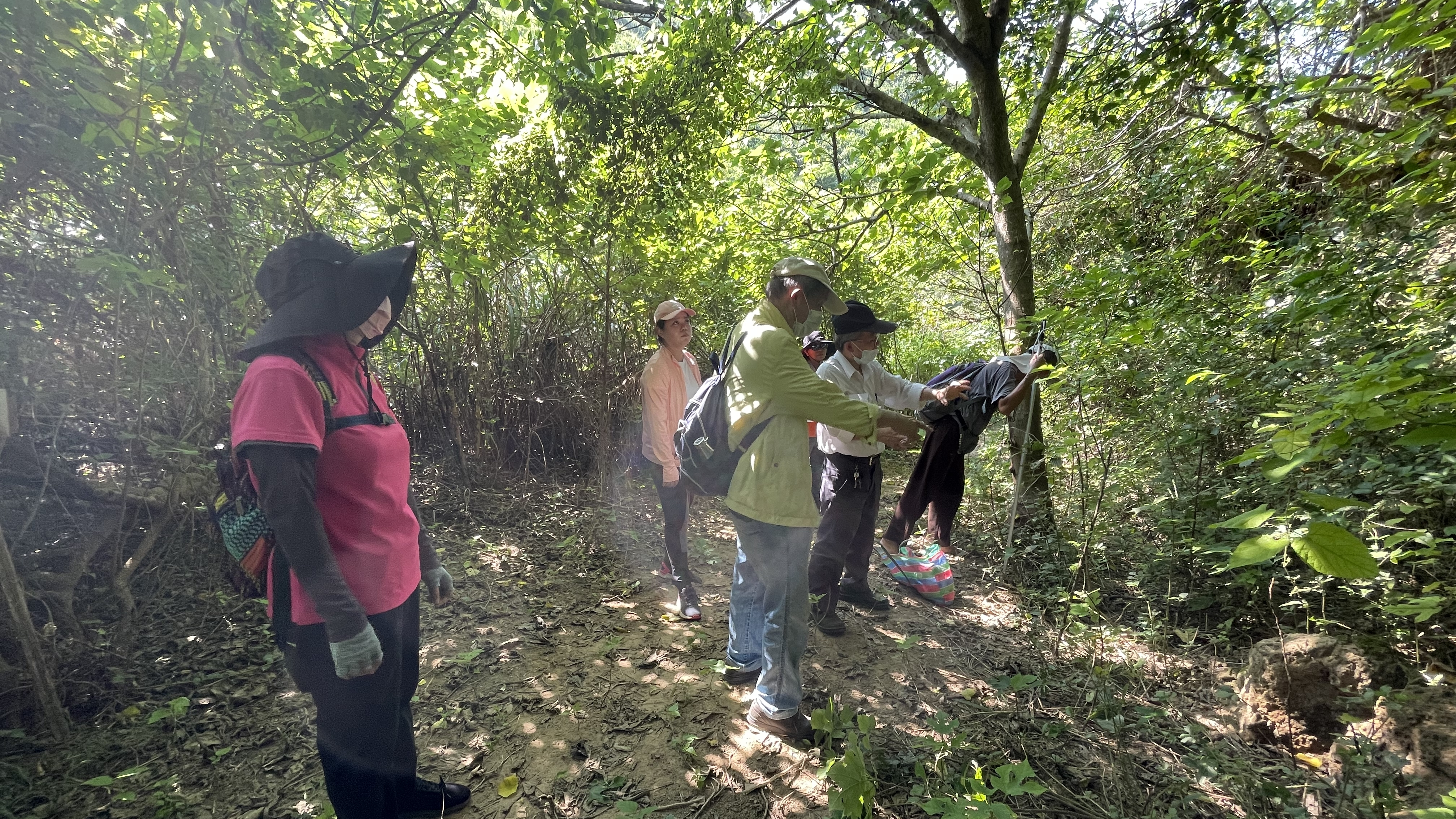 百年古道網修復計畫｜獅潭楔隘古道踏查煤坑遺址1