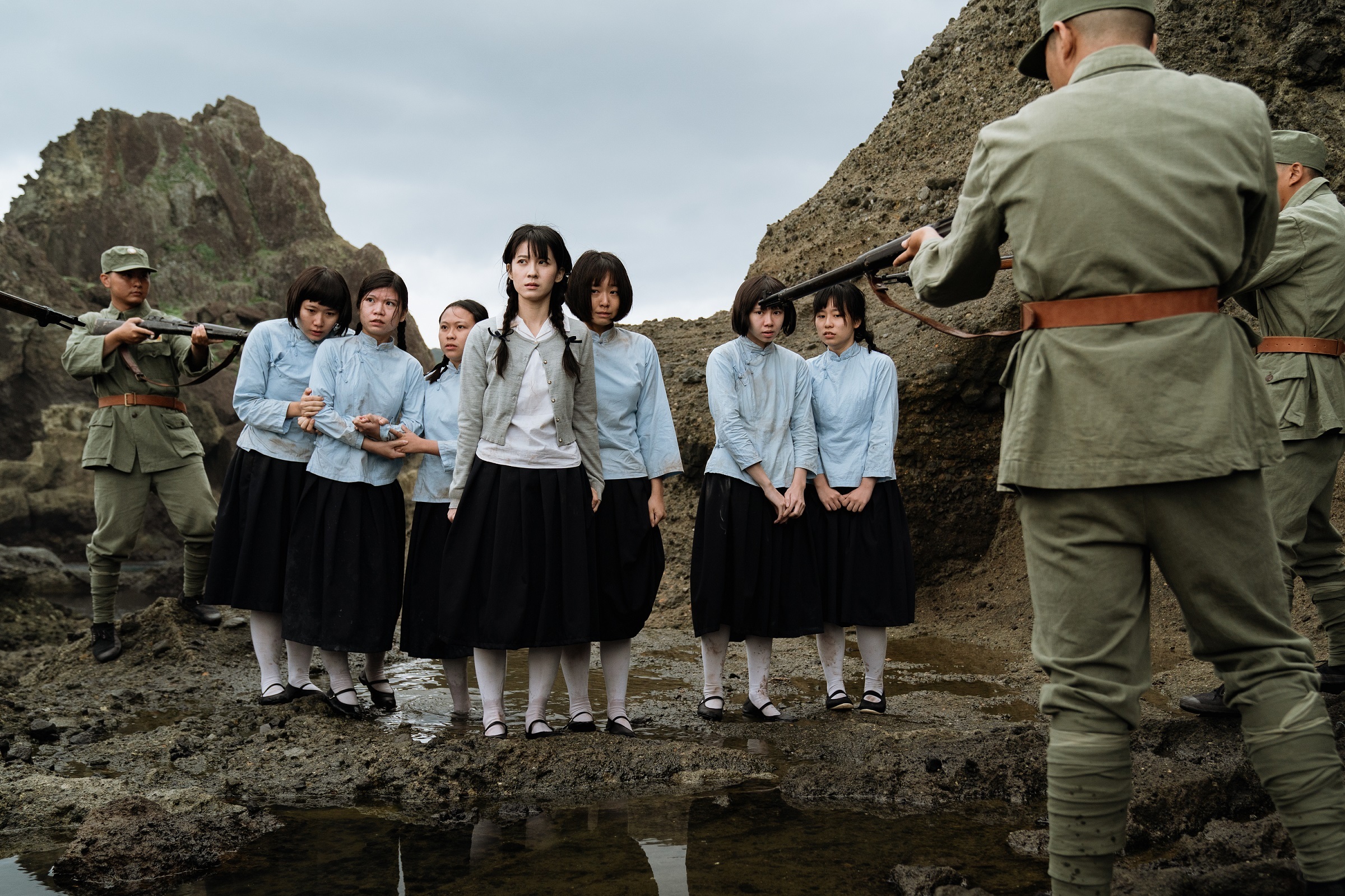 《流麻溝十五號》講述1950年代白恐女性政治受難者被送往「綠島新生訓導處」集中感訓的真實故事。(文化部提供)