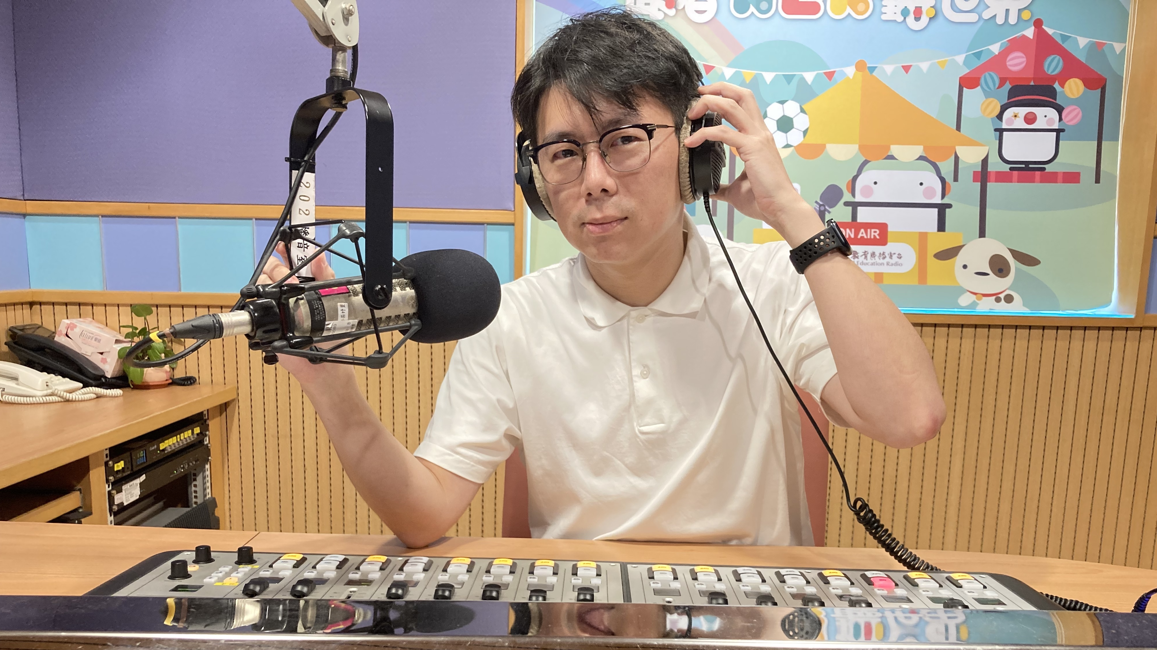 東海大學工業工程與經營資訊學系 王怡然 教授