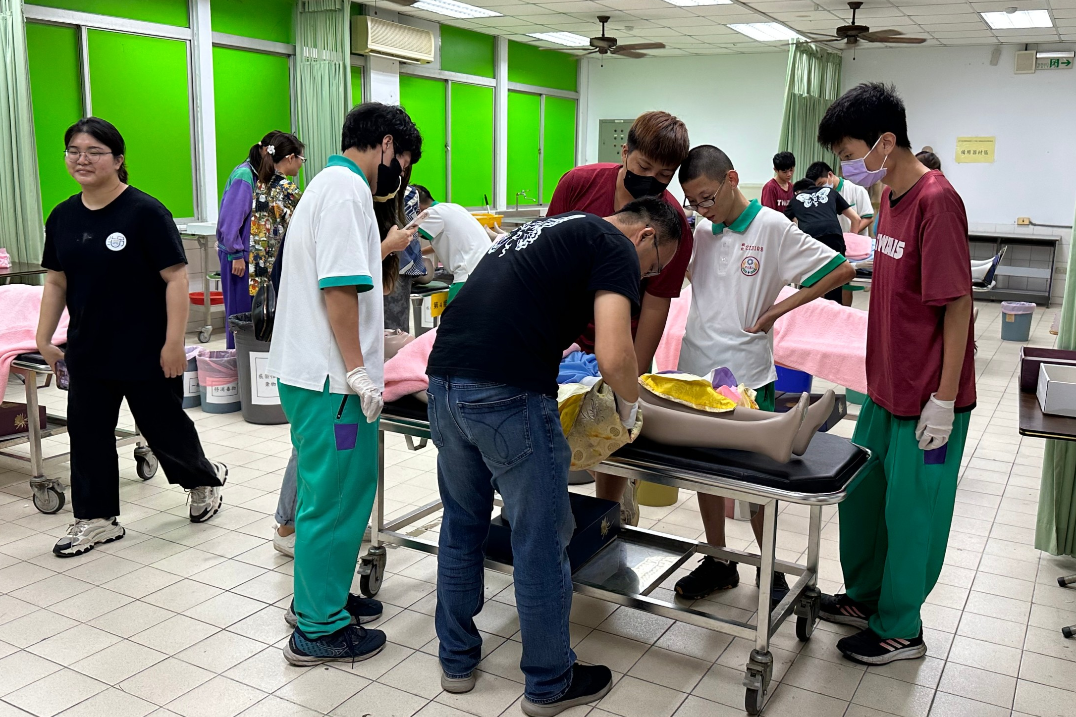 認識生命禮儀 曾文農工師生體驗一日禮儀師