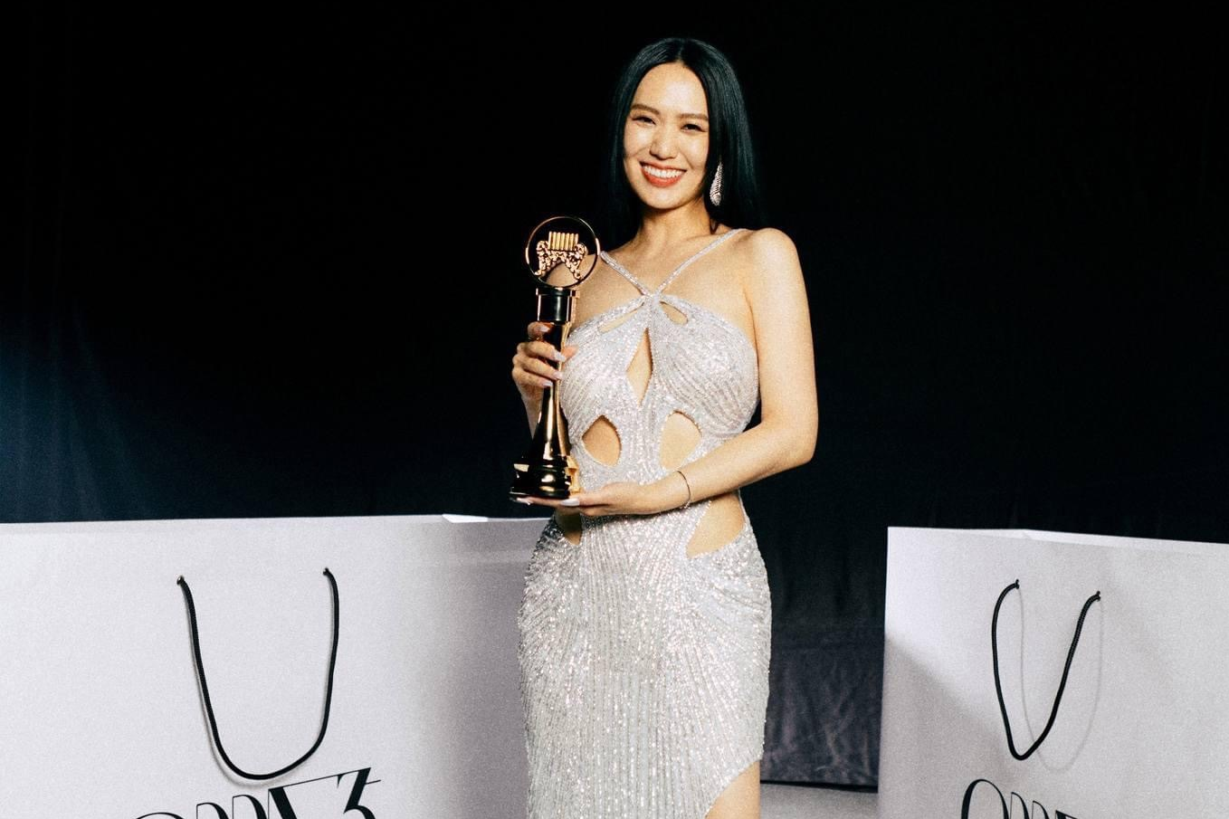 孫盛希奪下第35屆金曲獎最佳華語女歌手獎
