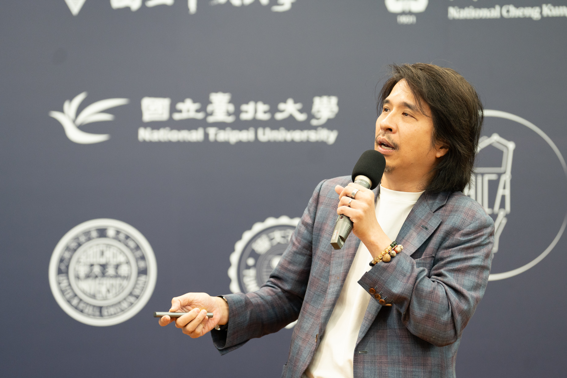 教育部政務次長葉丙成說明TAICA課程規劃