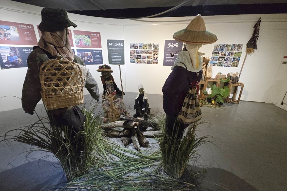 伊塔原旅臺東縣原住民文化會館以《成為金崙人Kisan seKanadunadun》為主題辦理文化策展，邀民眾從金崙人的視角，重新建構對「部落」的認識。