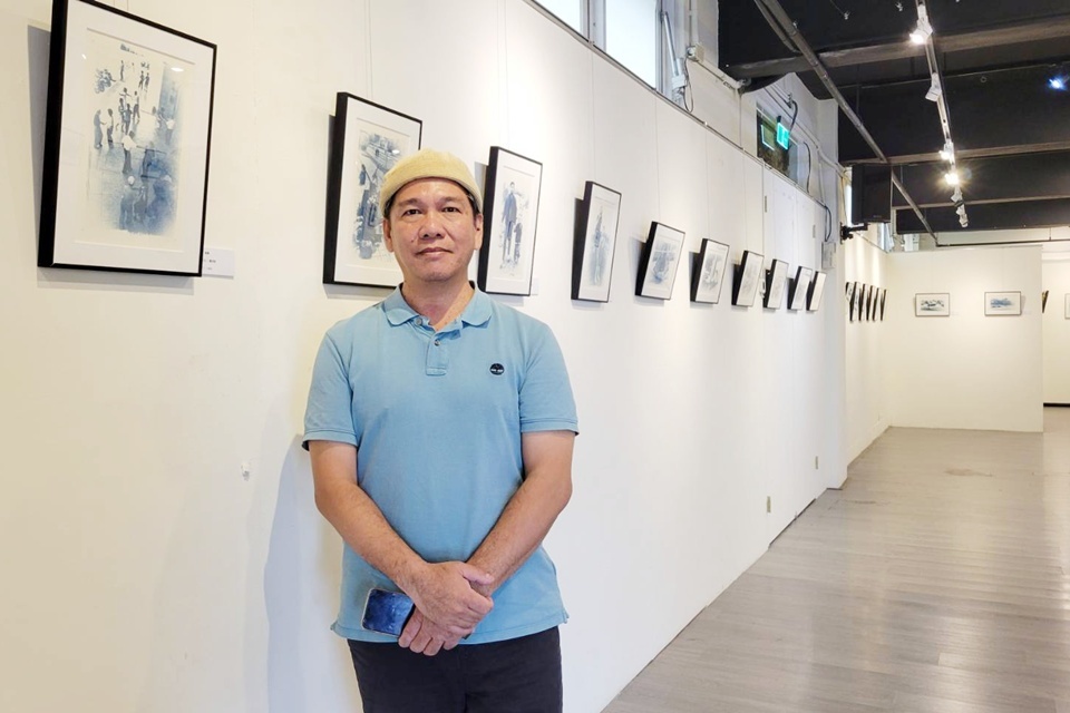 國立臺東生活美學館展出「臺東．藍調」黃新明藍曬攝影個展，共展出50件作品，呈現心目中的「臺東藍」。