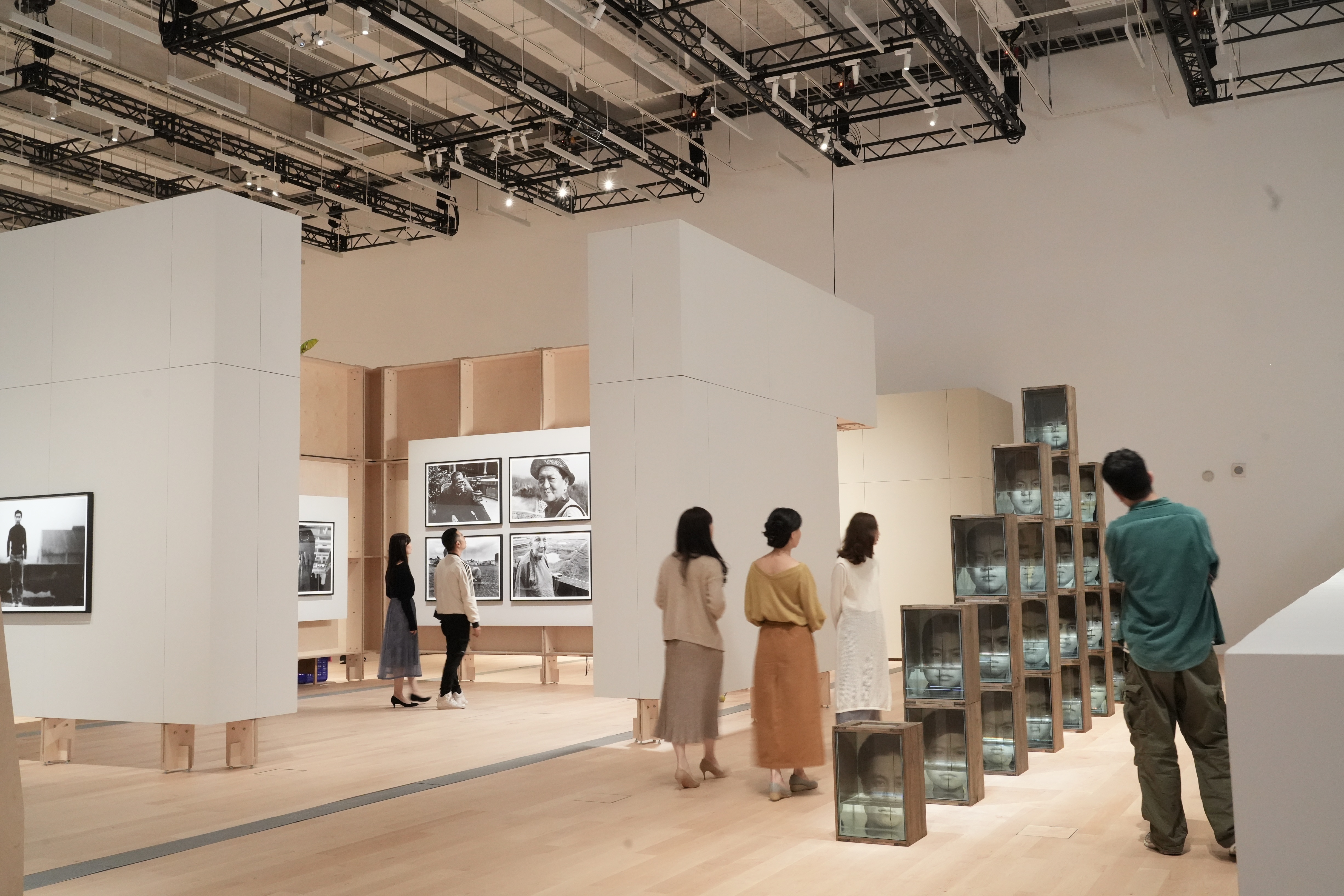 新北市美術館試營運期間展出「往來／照見」典藏研究展