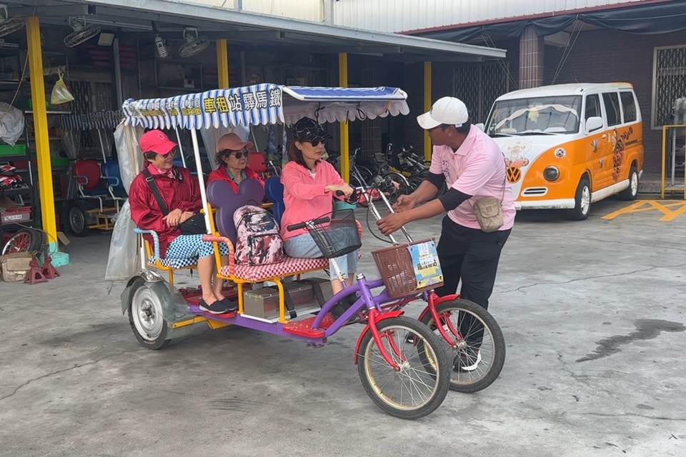 台東縣三輪以上營業用慢車登記管理辦法》將於今年6月24日實施，獲當地租賃業者支持。