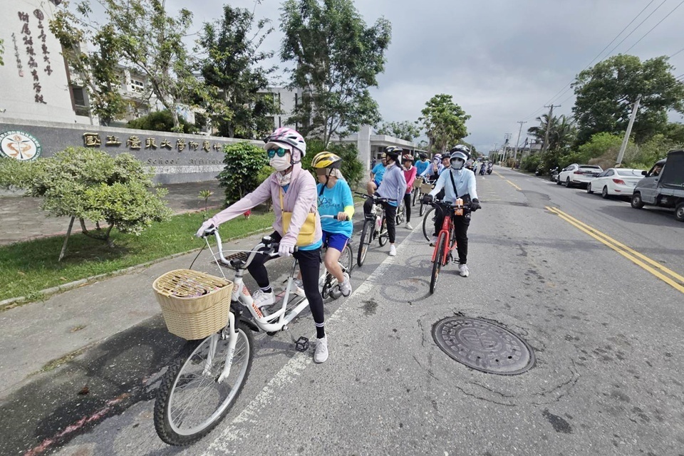 東大附特舉辦第13屆「齊心騎力成年禮」，讓每位學生都有參與及實現自我的機會，展現克服困難的精神。