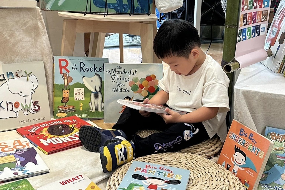 史前館攜手臺東百大文化基地「書書果實」推出文化部創新書市庄頭書展「進入書書果實世界」，邀請大家參與為期兩天的獨立書店X博物館日串聯活動，讓閱讀走進博物館、文化走入生活日常。