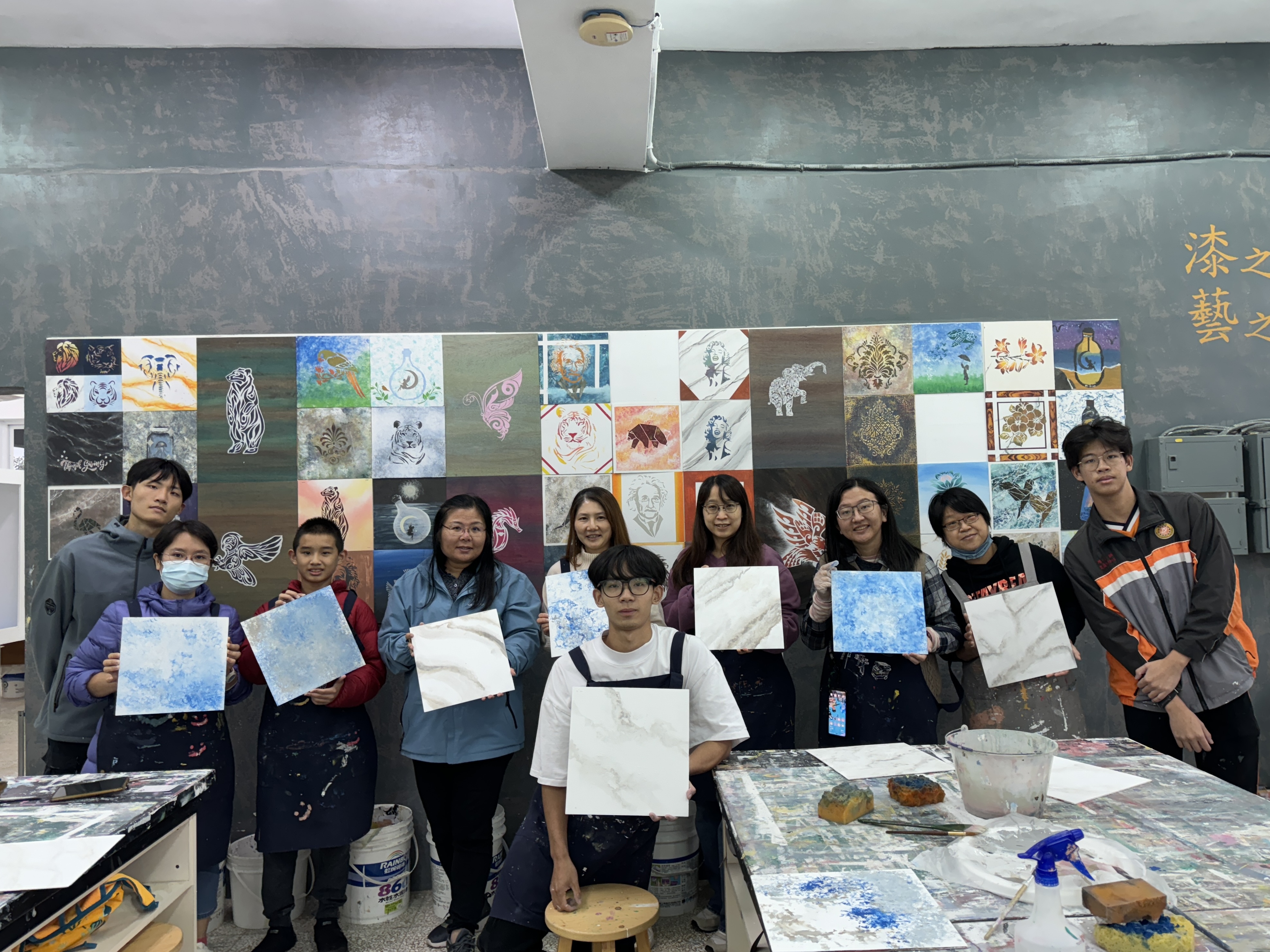 實地走訪校園，體驗室內設計科漆作課程