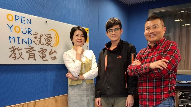 越南新二代張力仁與陳迎薫、常罡合影