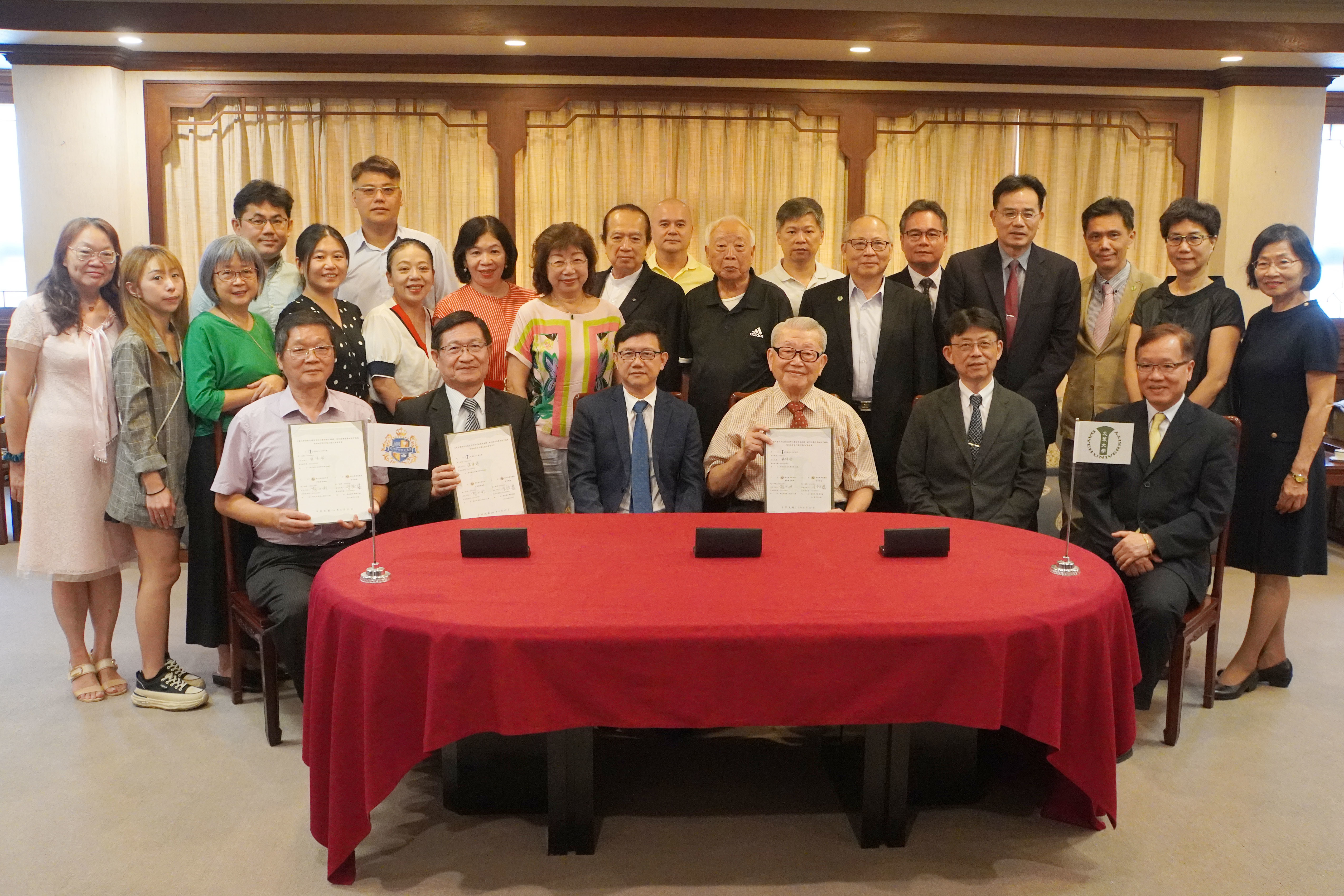 三所學校今日舉行場地租賃簽約儀式（圖源：大葉大學）