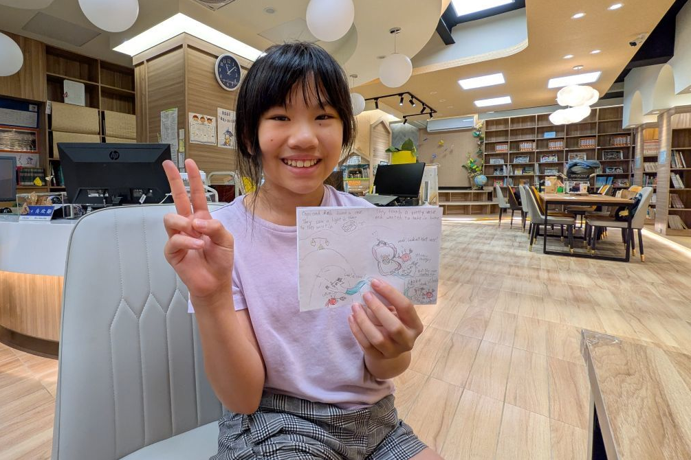 吳祈穎以星座為主題，創作一個全英文的奇幻冒險故事