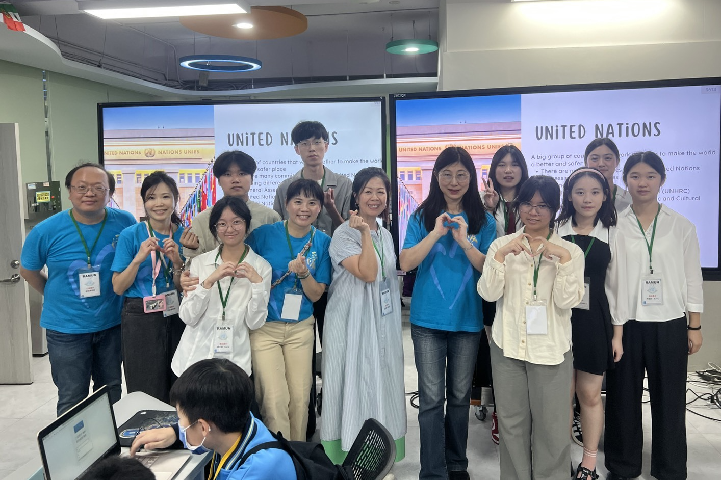 臺北市仁愛國中在7月3日至4日將舉辦模擬聯合國會議，共有35位學生報名參加