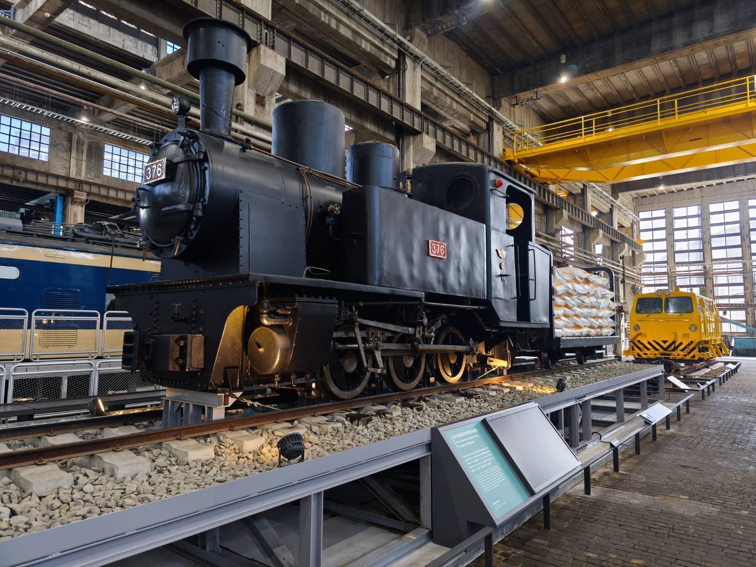 柴電工廠〈動力·火車〉常設展。