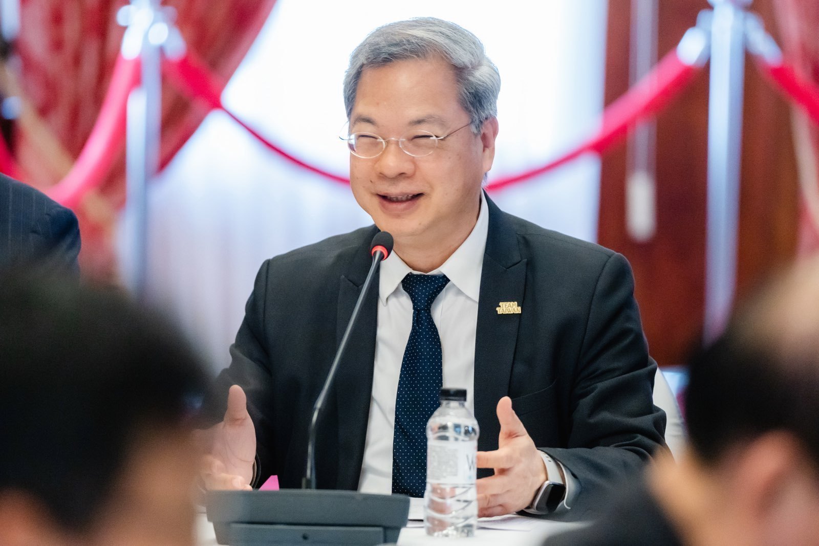 行政院秘書長龔明鑫致詞表達樂見「醫療衛生外交諮詢小組」成立