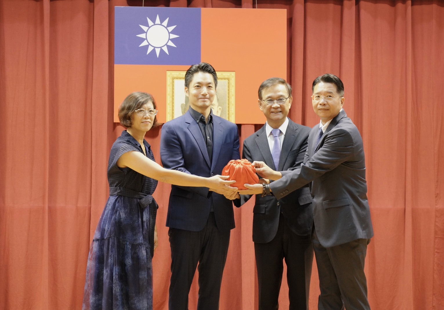 臺北市舉辦114學年度高中以下學校連任、轉任、新任校（園）長布達、宣誓及交接典禮