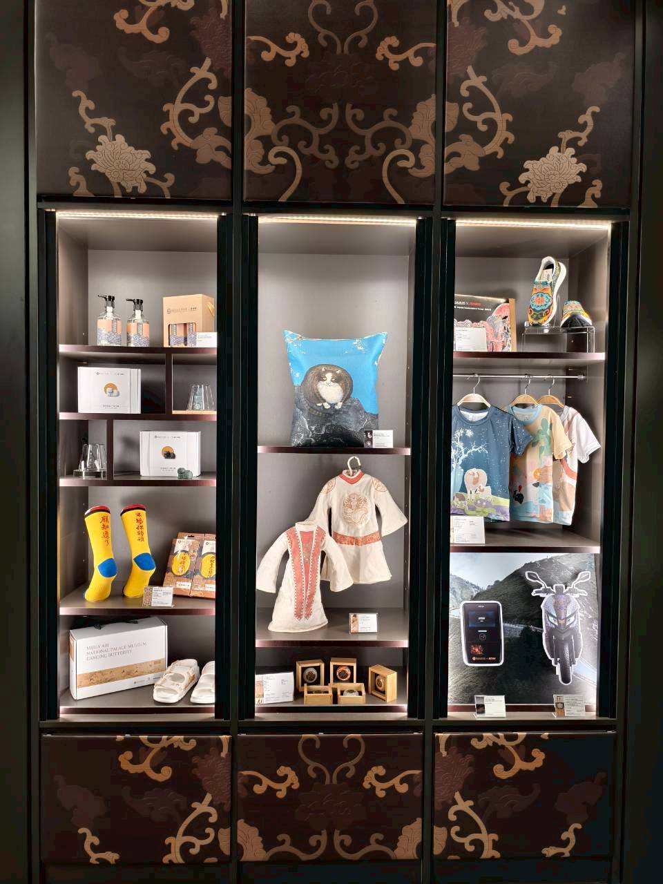 故宮商店MIT銷售專區。（故宮提供）