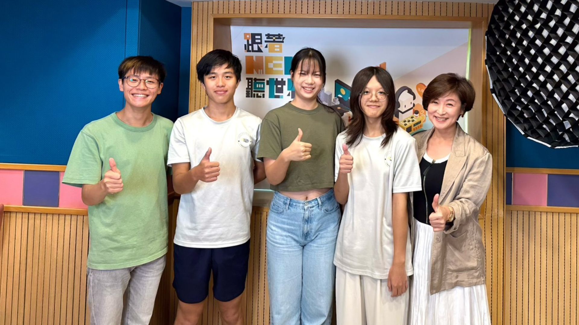 王善、鄒熹學姐及三位國手。