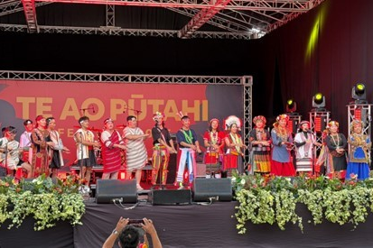 國立臺東大學原住民族教育及社會發展研究中心帶領來自全國大專校院的原住民族青年領袖前往紐西蘭，參加世界原住民族教育研討會。