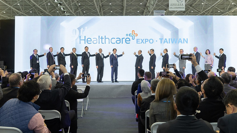 醫療科技展開幕 總統盼醫療生技產業立足臺灣、布局全球