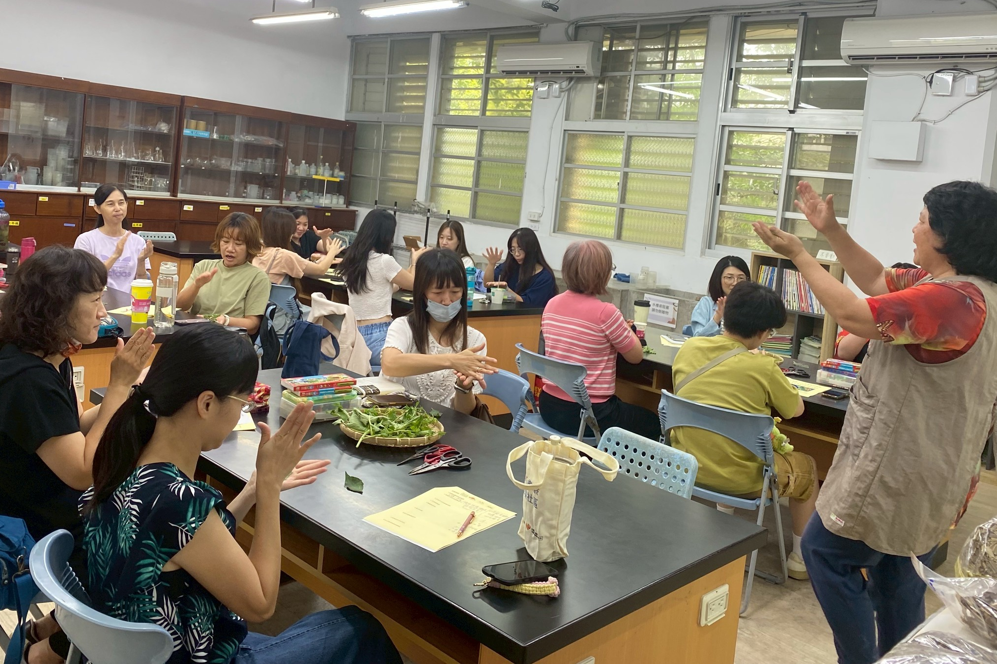 研習中認識香草植物