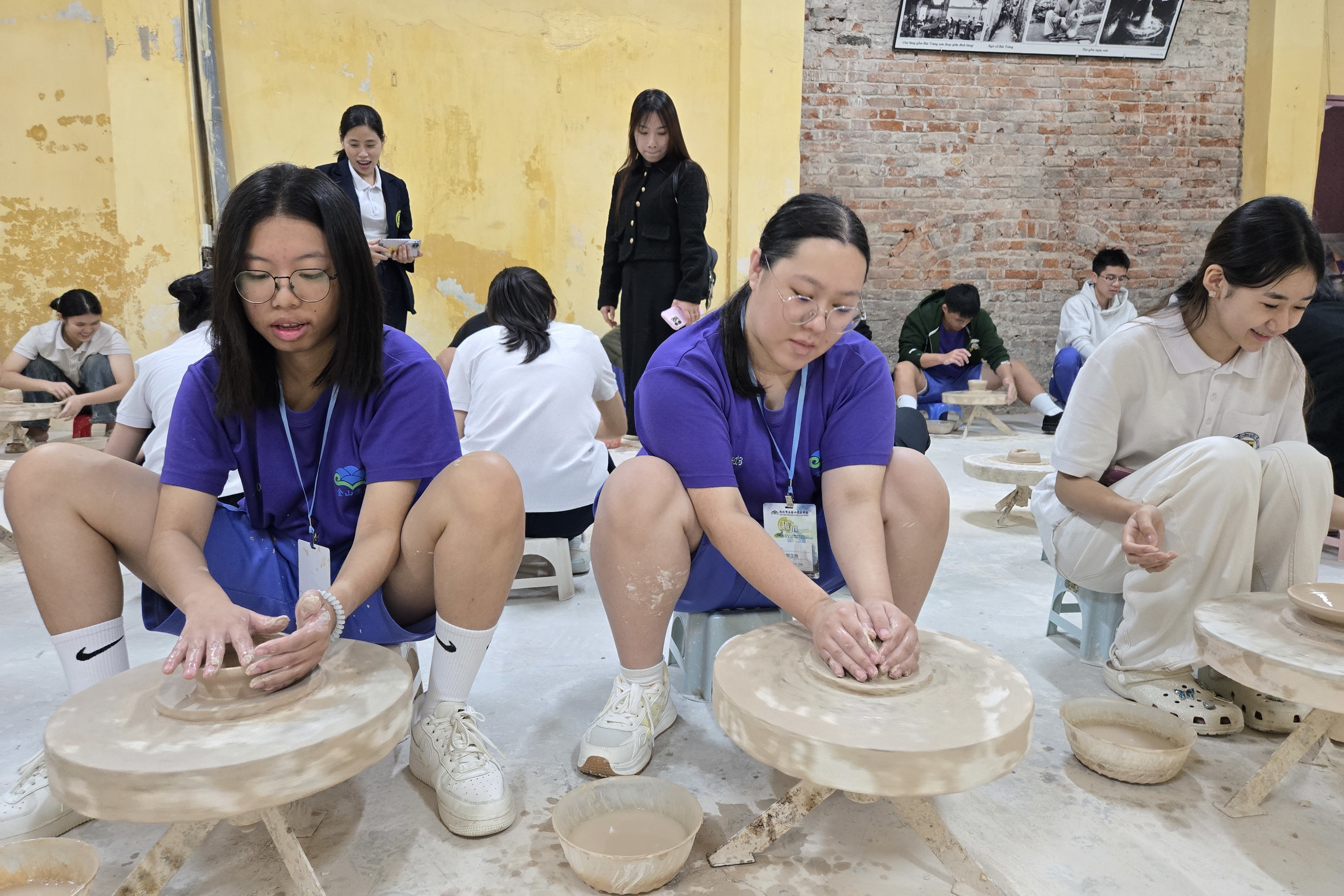 藝術村體驗陶瓷課程 (金山高中提供)